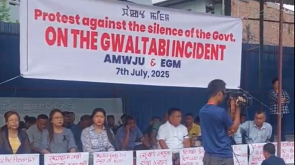 Journalists protest in Imphal over inaction on Gwaltabi incident