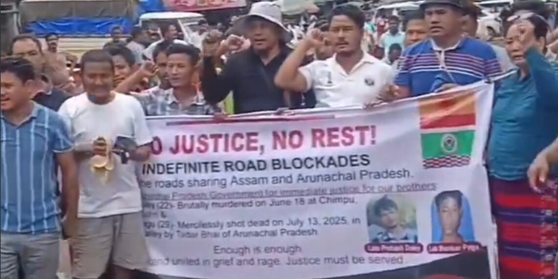 Blockades along Assam-Arunachal border temporarily lifted after CMs intervene