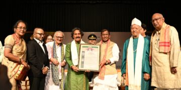 Rajendra Gangani and Karunadhar Sarma conferred Raseshwar Saikia Barbayan Sattriya Award