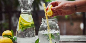 Sip your way to wellness: The refreshing promise of detox waters