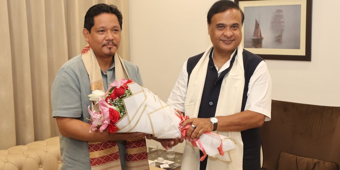 Assam, Meghalaya chief ministers hold talks in Guwahati on key issues