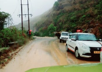 Meghalaya: Traffic curbs imposed on Shillong-Dawki road amid landslide threat