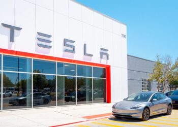 Tesla ordered to pay over $240 million in autopilot crash verdict