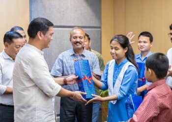Arunachal Pradesh CM distributes AI-driven reading devices to empower specially abled students