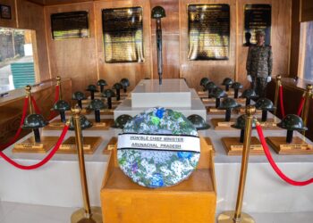 Arunachal Pradesh CM honours 1962 war heroes at Helmet Post memorial in Anjaw