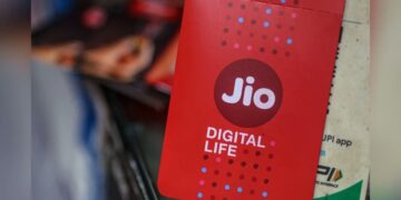 Reliance Jio adds 35,700 mobile users in Northeast, expands fiber