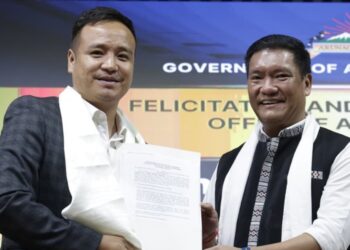 Arunachal Pradesh CM felicitates 140 civil services achievers, urges service with integrity