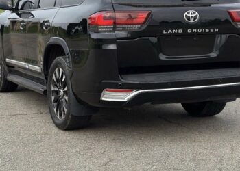 Representational image