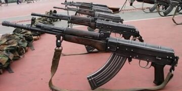 Dummy BD-08 assault rifle found in Pakistan General Sahir Shamshad Mirza’s luggage at Dhaka airport