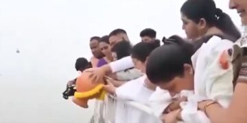 Zubeen Garg’s ashes immersed in Brahmaputra; fans turn promoters for his final film