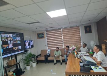 Arunachal Pradesh Minister Balo Raja, Union Minister Manohar Lal review implementation of restructured PM SVANIDHI scheme