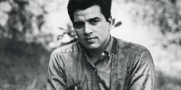 Indian cinema’s ‘He-Man’ Dharmendra no more