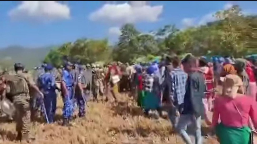 Manipur: IDP clash with security forces while trying to return to homes