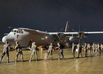 Operation Sagar Bandhu: India sends 21 tonnes relief material to cyclone-ravaged Sri Lanka