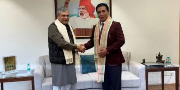 Mizoram CM meets Railway Minister, seeks faster services and integration of ILP portal