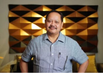 Assam: Former DGP Bhaskarjyoti Mahanta resigns as State Chief Information Commissioner