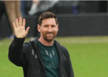 Lionel Messi lands in Kolkata, kicks off GOAT India Tour 2025