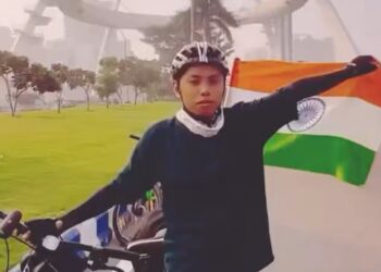 Cyclist crosses Kangpokpi under security cover amid warning from Kuki outfit