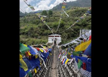 Chakzam Bridge set for heritage makeover as Arunachal CM reviews master plan