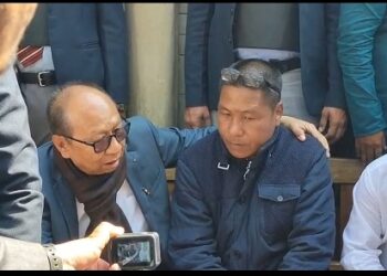 Manipur CM visits Jiribam, interacts with IDPs at relief camps
