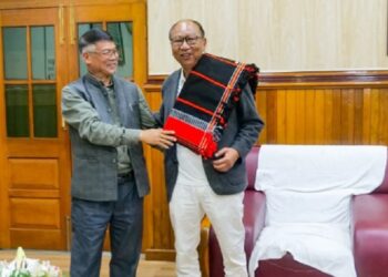 Manipur CM holds talks with United Naga Council on peace and stability