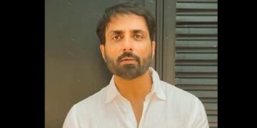 Actor Sonu Sood steps in to help stranded travellers in Dubai with free stay